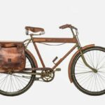 Vélo entièrement habillé de cuir par l'artisan américain Will Adler.